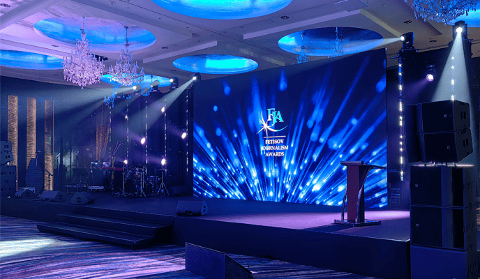 lightning equipment rental in Dubai